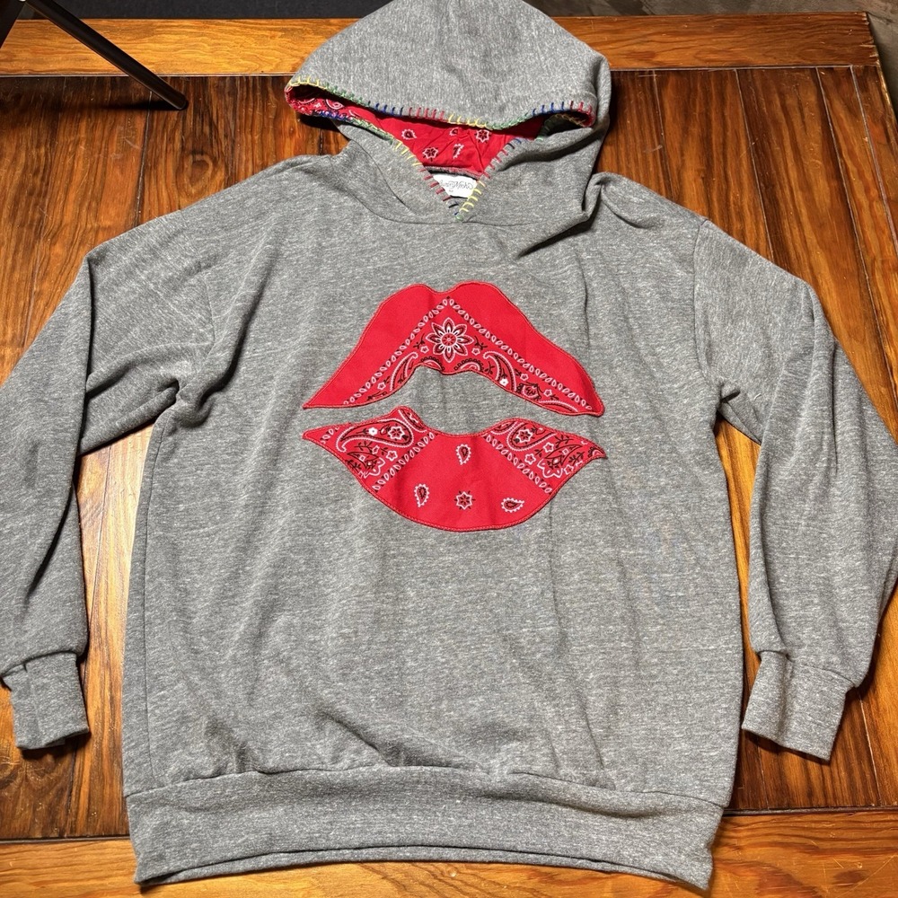 Lauren Moshi Bandana Lips Letisha Classic Hoodie Red Gray Kisses Sz XS A1176